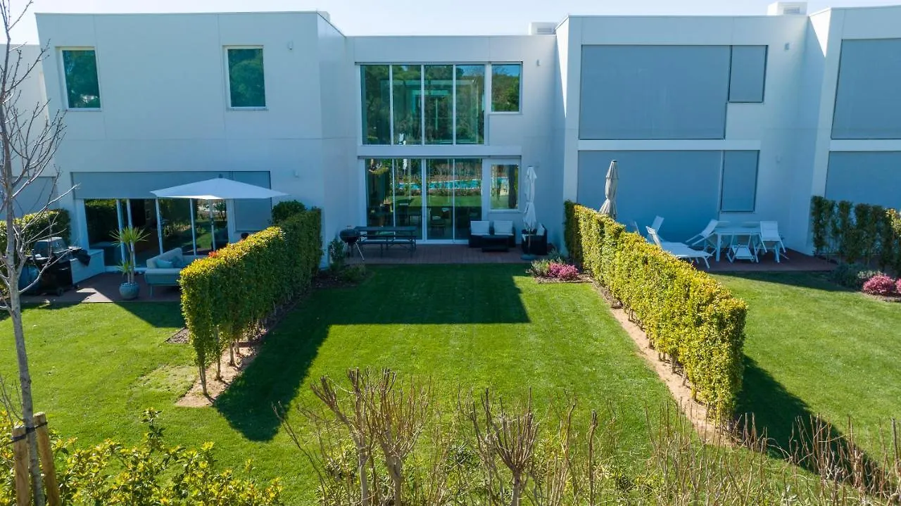 Central Vilamoura Townhouse كوارتيرا