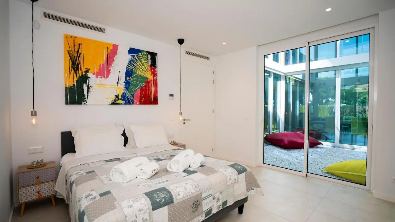 Central Vilamoura Townhouse Quarteira